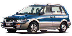 三菱 RVR