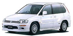 三菱 RVR