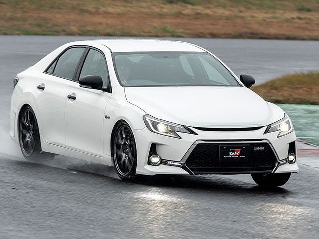 TOYOTA �ޡ���X GRMN�ڻ�襤��ץ�å�����