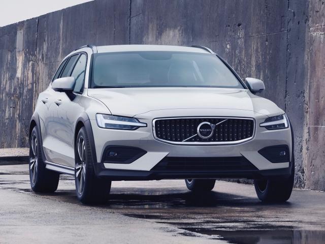 �ܥ�ܡ���S60�ס�V60����������ȥ꡼�פλ����ѹ�