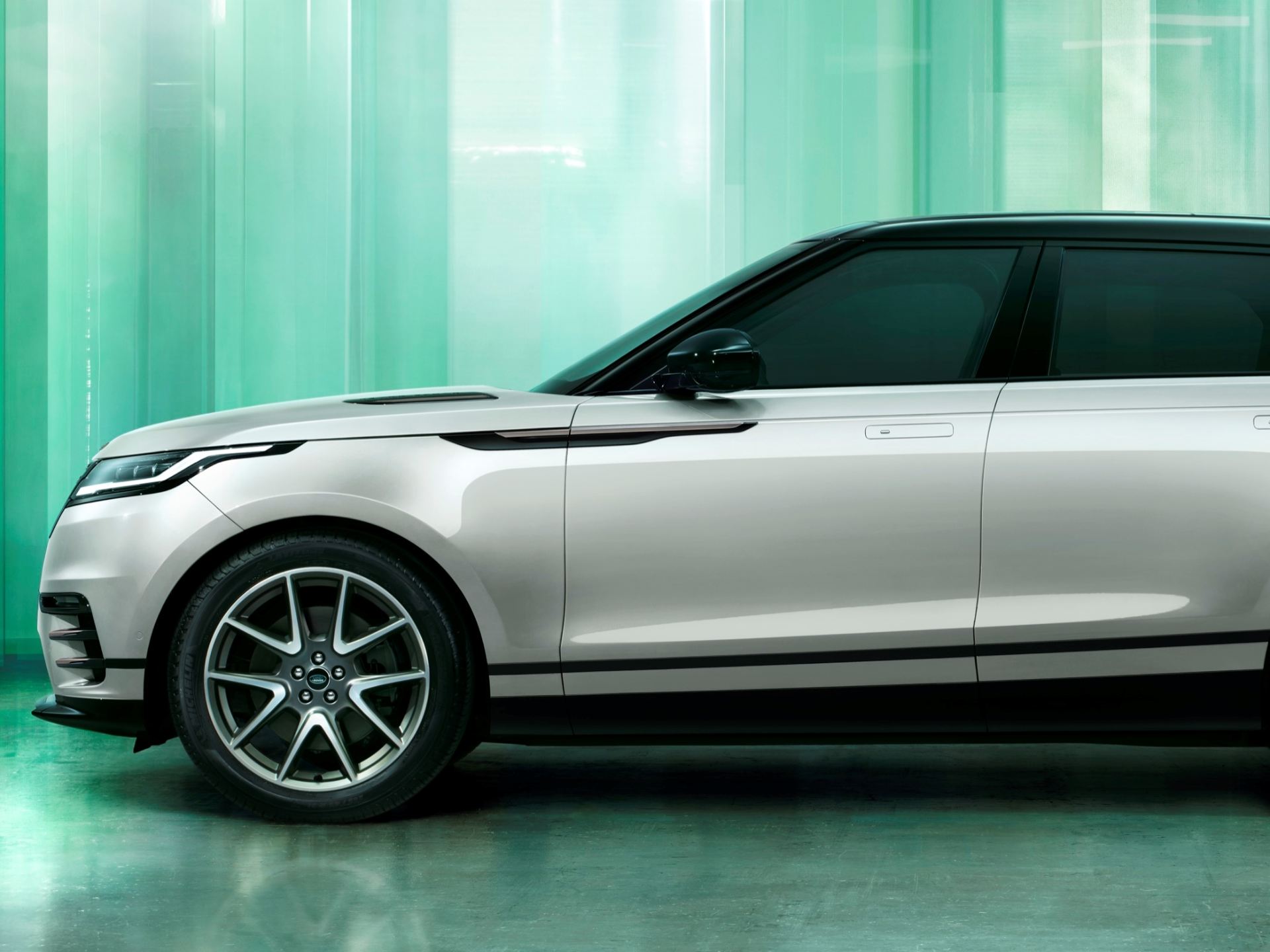 �����֥�󥸥����С� �����顼���2026ǯ��ǥ�������ϡ�PHEV����ȥ꡼��ǥ���ɲ�