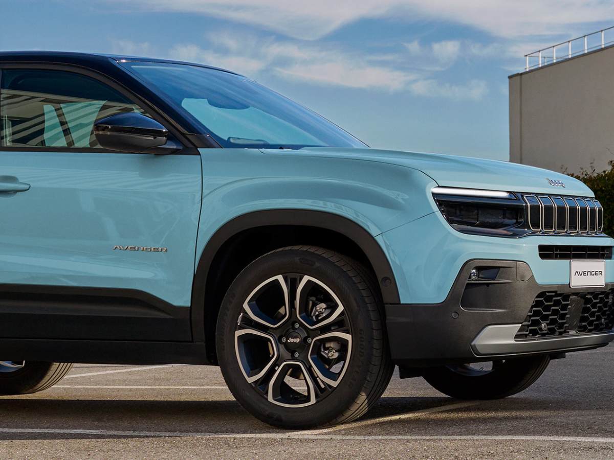 ������ �ե���ưSUV�֥��٥󥸥㡼�� ����䤫�����̿��ȥ쥤���ɤ�ޤȤä�����֡�