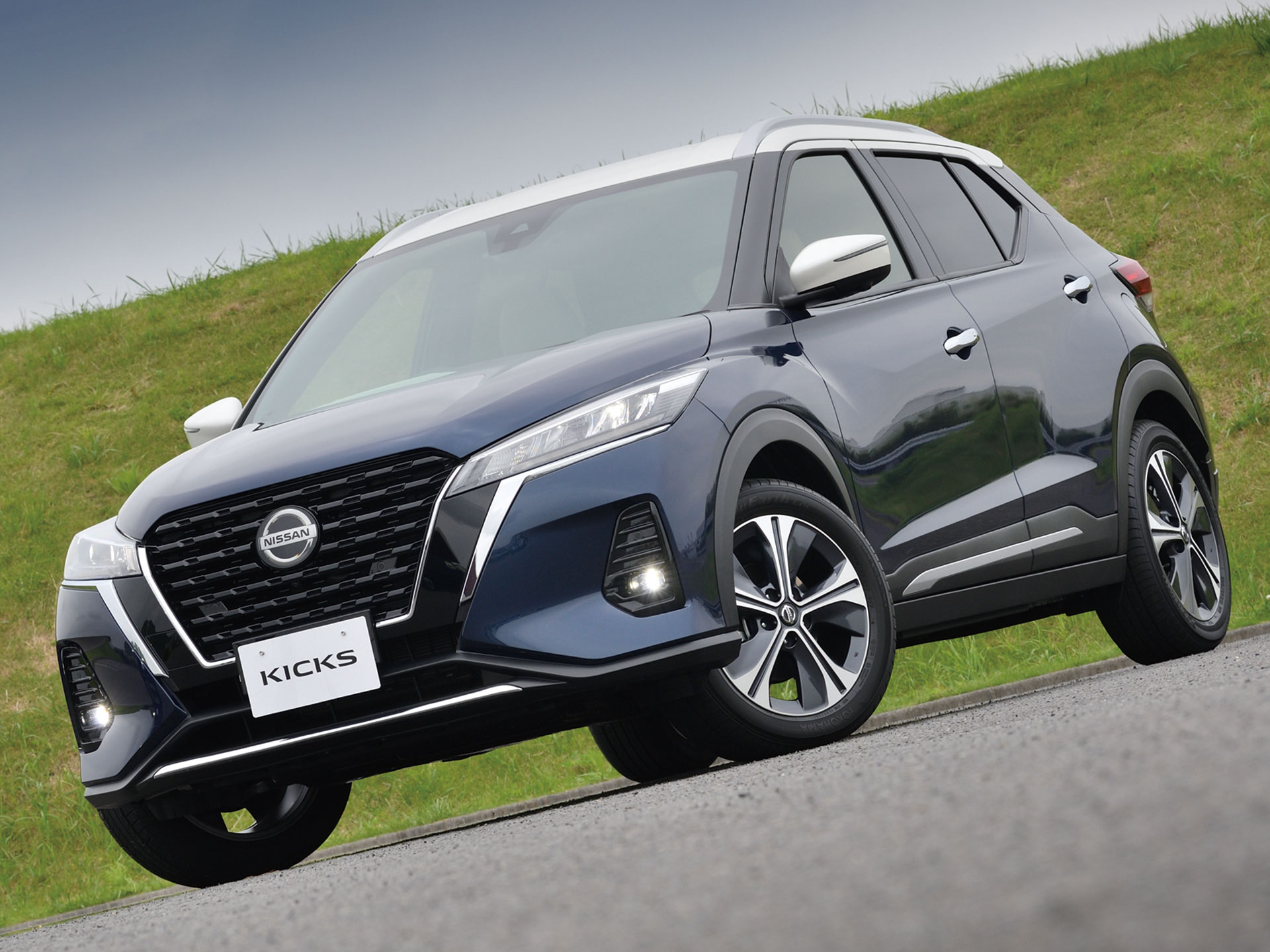 ����ѥ���SUV�縦������������å�����