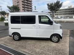 �μ����и�����˭�٤ʥ����åդ������ͤ��б���ŹƬ��Ÿ����ξ�ʳ��ˤ����ҷ�������ˤ�߸ˤ�����ޤ��Τǵ��ڤ˥����åդˤ�ʹ���������� 4