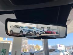�ڥǥ����륤��ʡ��ߥ顼�۸��ʤ��礭�ʲ�ʪ��Ʊ��ԤǸ�������ǧ���Ť餤���Ǥ�¿�������餬���Ƥ�����ξ�����α�����롼��ߥ顼���ɽ�������ꥢ�ʻ볦�Ǿ����γ�ǧ����ǽ�Ǥ��� 5