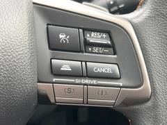 ������®�ɽ���ǽ�ե��롼������ȥ�����۹�®ƻϩ�Ǥ�Ĺ��Υ���Ԥ��ڤˡ�����ư��®�٤��ݤĥ��롼������ȥ����뤬�����ͷڸ������ƥ��Ϣ�Ȥ��������μ�ξ���Τ��Ƽִ֤��ݤĤ褦��®��Ĵ�ᤷ�Ƥ���ޤ����� 7