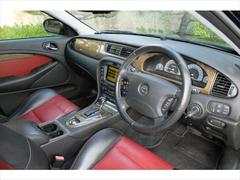 �ɼ���͢���֤�õ���ʤ顢�����Ф����Ҥˤ�Ǥ�����������и�˭�٤ʥץ����ܤǸ������������ʼ����Ĥ������ʼ�ξ����·���Ƥ���ޤ�����������������ʥ��ݡ��������ǡ��¿����¤Υ����饤�դ����פ��ޤ��� 6