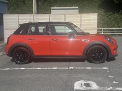�ܾ븩�⣸Ź�ޡ����Ҥϲ��������ƣ��᡼�������갷��������͢���֥ǥ����顼�Ǥ��� 4