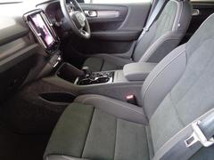 ���Ҥϡ��������ܥ�������ǥ����顼�Ǥ������ե������ƥʥ����Τ����̤⡢�¿����ƥ����åդˤ�Ǥ�����������������ơ��ҡ������դν����ʤǤ����ѡ��ȥʡ��˰�����ͥ���ʻ���ᤴ���Ƥ�館��Ǥ��礦�� 3