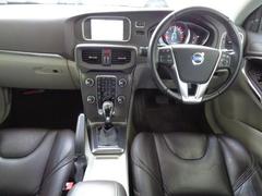 �������ܳ״����ƥ���󥰥ۥ����롢��ǽ���ܤΣ�������緿���󥿡��ǥ����ץ쥤���ɥ饤�С��ˡ��͡��ʾ����ɽ�����룱������������վ��᡼�����ѥͥ롣������¤ΰ¿������������פ��Ƥ���ޤ��� 3