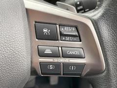 ������®�ɽ���ǽ�ե��롼������ȥ�����۹�®ƻϩ�Ǥ�Ĺ��Υ���Ԥ��ڤˡ�����ư��®�٤��ݤĥ��롼������ȥ����뤬�����ͷڸ������ƥ��Ϣ�Ȥ��������μ�ξ���Τ��Ƽִ֤��ݤĤ褦��®��Ĵ�ᤷ�Ƥ���ޤ����� 5