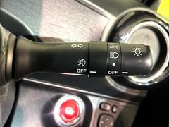 �ڥ����ȥ饤�ȡۼ�������뤵�˱����Ƽ�ư�ǥإåɥ饤�Ȥ��������������Ǥ��뵡ǽ�Ǥ����饤�Ȥ��դ�˺�졦�ä�˺��ʤɤ�̵���ʤꡢ��������ͼ�������Ԥ�¿����ȥ�ͥ��̲���������Ǥ��͢� 6