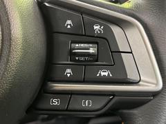 ������®�ɽ���ǽ�ե��롼������ȥ�����۹�®ƻϩ�Ǥ�Ĺ��Υ���Ԥ��ڤˡ�����ư��®�٤��ݤĥ��롼������ȥ����뤬�����ͷڸ������ƥ��Ϣ�Ȥ��������μ�ξ���Τ��Ƽִ֤��ݤĤ褦��®��Ĵ�ᤷ�Ƥ���ޤ����� 6