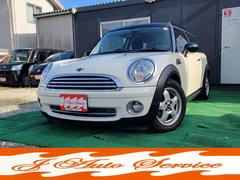 ＭＩＮＩ　クーパー　クラブマン　ディーラー車　禁煙車　６速オートマチック　ツートンカラー　パドルシフト　純正キーレス２個付き　取説　記録簿　走行７．４万ｋｍ　車検９年１月　ボディはっ水ガラスコート施工済（ＭＩＮＩ）