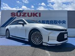 ���饦�� ��