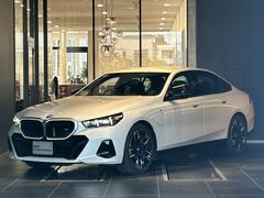 ｉ５　Ｍ６０　ｘＤｒｉｖｅ　４ＷＤ　【正規認定中古車】【最長４年！全国正規ディーラー保証付／２年・走行距離無制限】【禁煙車／弊社デモカー】【トップビューモニター】【ヘッドアップディスプレイ】【電動テールゲート】【ＡＣＣ】【ＥＶ車両】（ＢＭＷ）