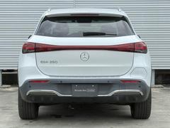 ��륻�ǥ����٥�Ĥʤ�ǤϤ��������ܥǥ����饤��Ǥ�����ǽ������������ͥ��Ƥ��ꡢï�⤬ƴ���֡����줬��륻�ǥ����٥�ĤǤ��� 5