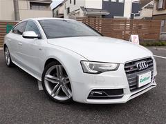�����ǥ����ӣ����֥ꥪ�졡�١������졼��