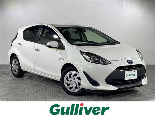 アクア(沖縄 中古車) 色:ライムホワイトパールクリスタルシャイン 支払総額:148.8万円 年式:2018年 走行距離：5.2万km