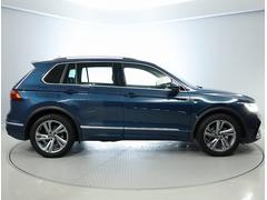 ���ʥ����ɥ��륨�åȤ���ϡ��ɥ��ȥܥǥ��ζѰ�Ƕ�����֤��顢���٤ι⤵�˥ե��륯�������θؤ�򴶤��ޤ��� 6